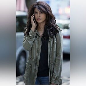 Talula women’s utility gray jacket